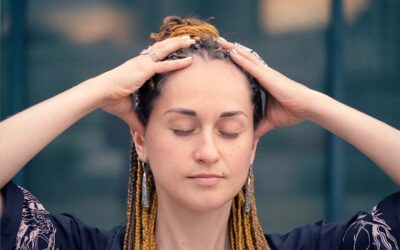 Mindfulness e yoga: come la consapevolezza trasforma il tuo cervello